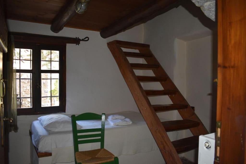 Traditional Villa With Pool In Sfakia Imbros المظهر الخارجي الصورة