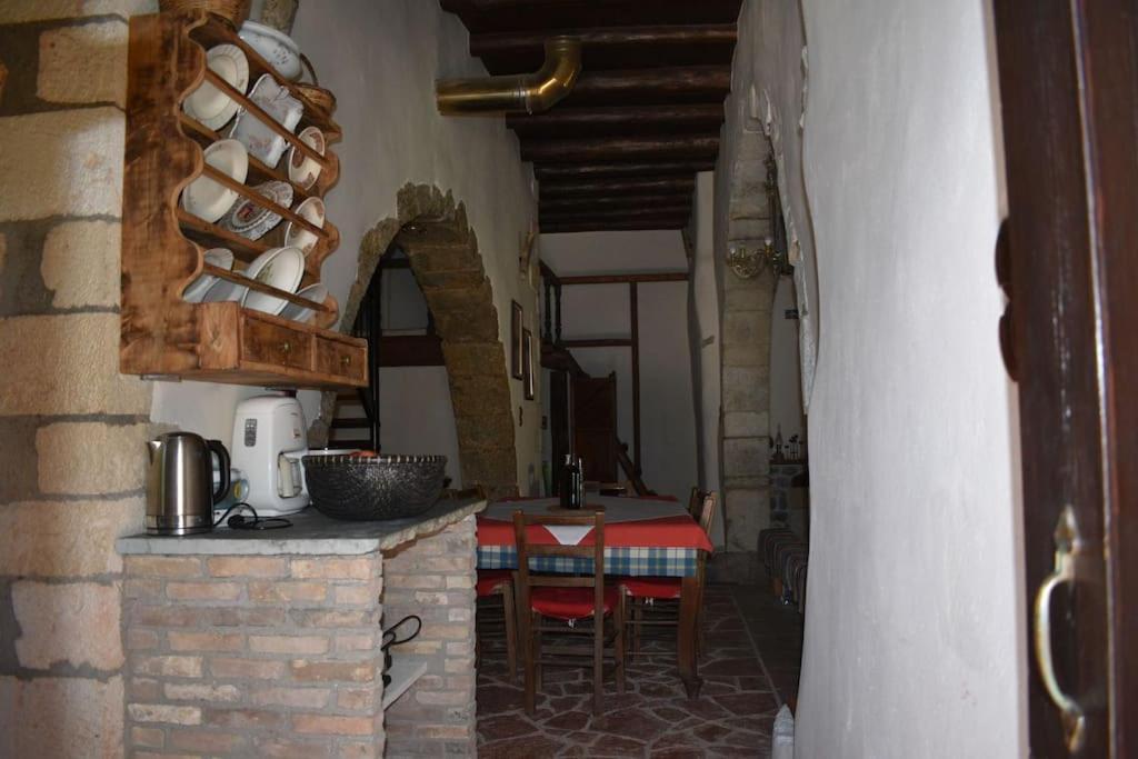 Traditional Villa With Pool In Sfakia Imbros المظهر الخارجي الصورة