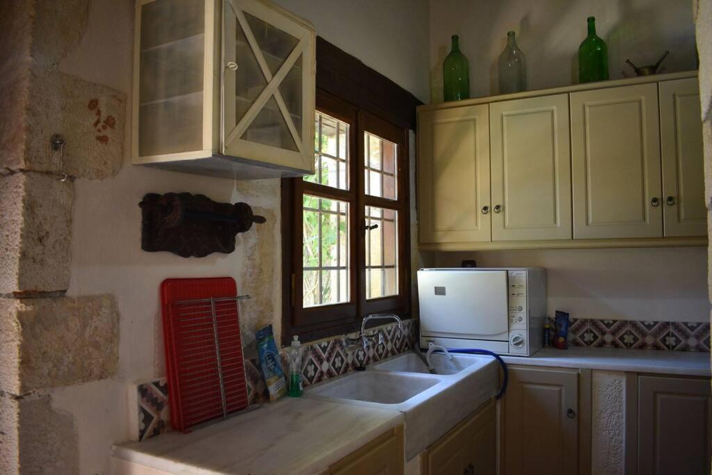 Traditional Villa With Pool In Sfakia Imbros المظهر الخارجي الصورة
