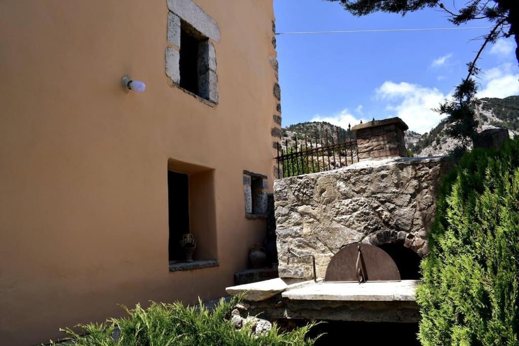 Traditional Villa With Pool In Sfakia Imbros المظهر الخارجي الصورة